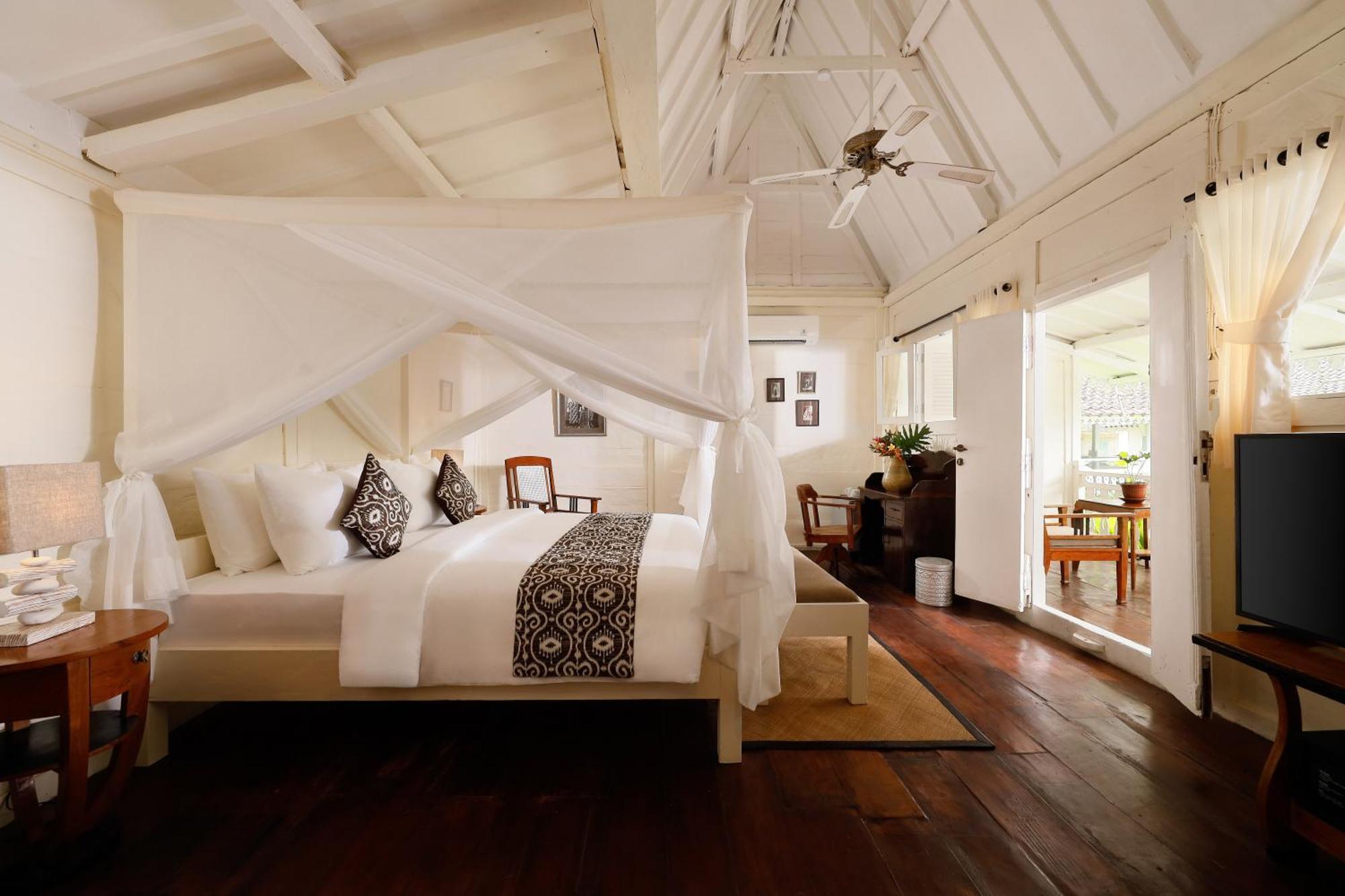 Puri Tempo Doeloe Boutique Hotel ซานูร์ ภายนอก รูปภาพ
